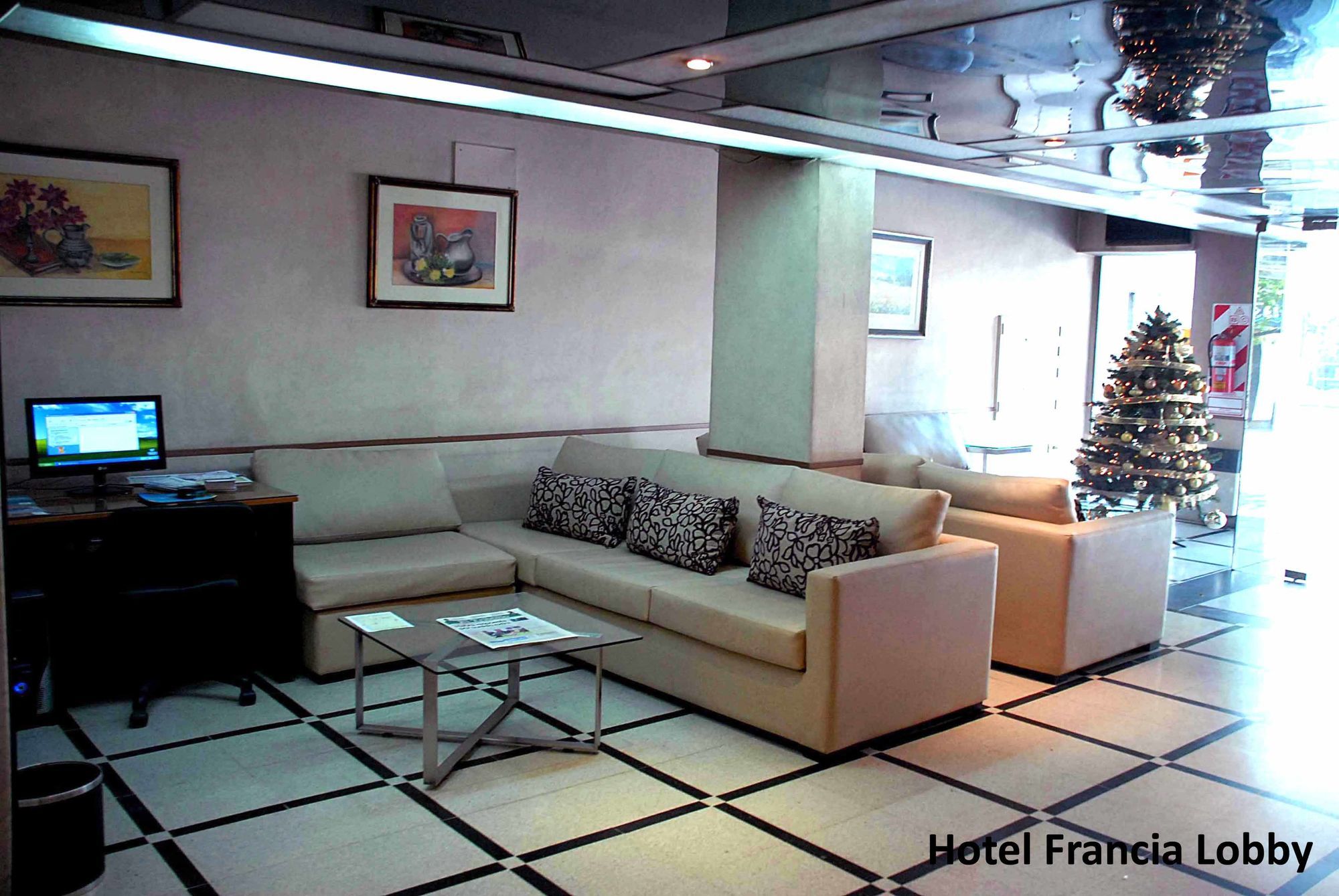 Hotel Francia San Miguel de Tucumán Esterno foto