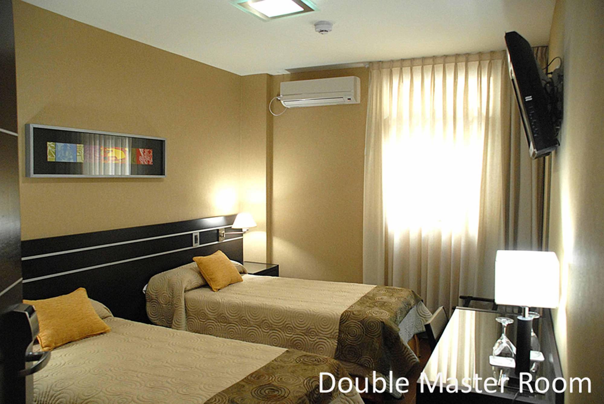 Hotel Francia San Miguel de Tucumán Esterno foto