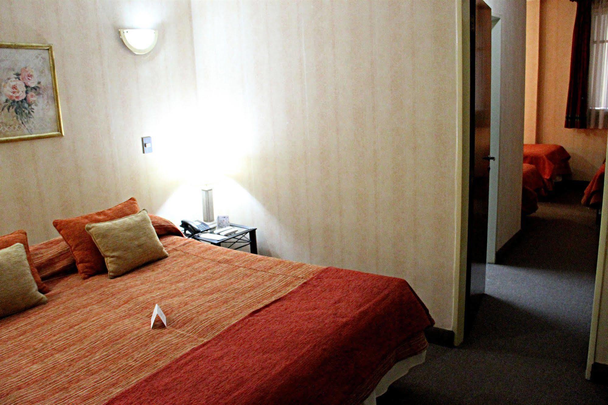 Hotel Francia San Miguel de Tucumán Esterno foto